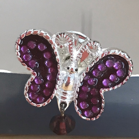 Amethyst butterfly pin - Picture 2 of 7